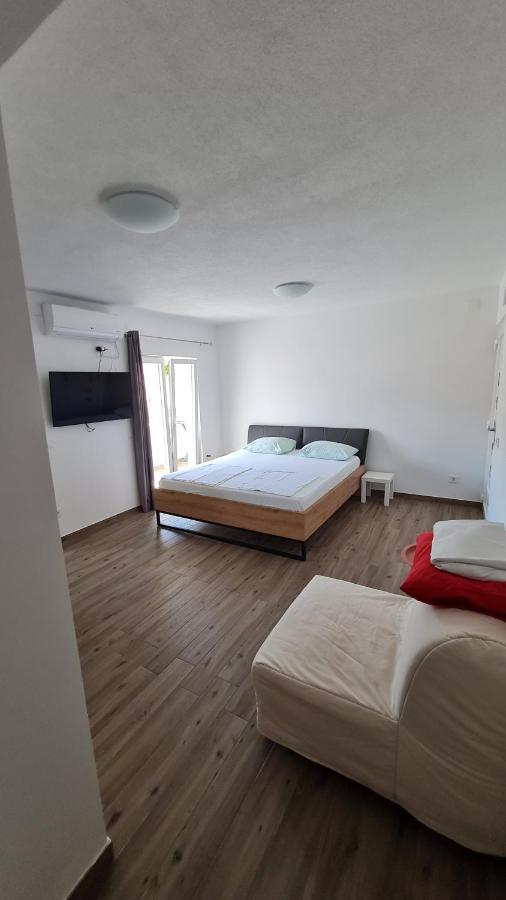 Apartmani Mlinar - Studio Apartment Grebaštica エクステリア 写真